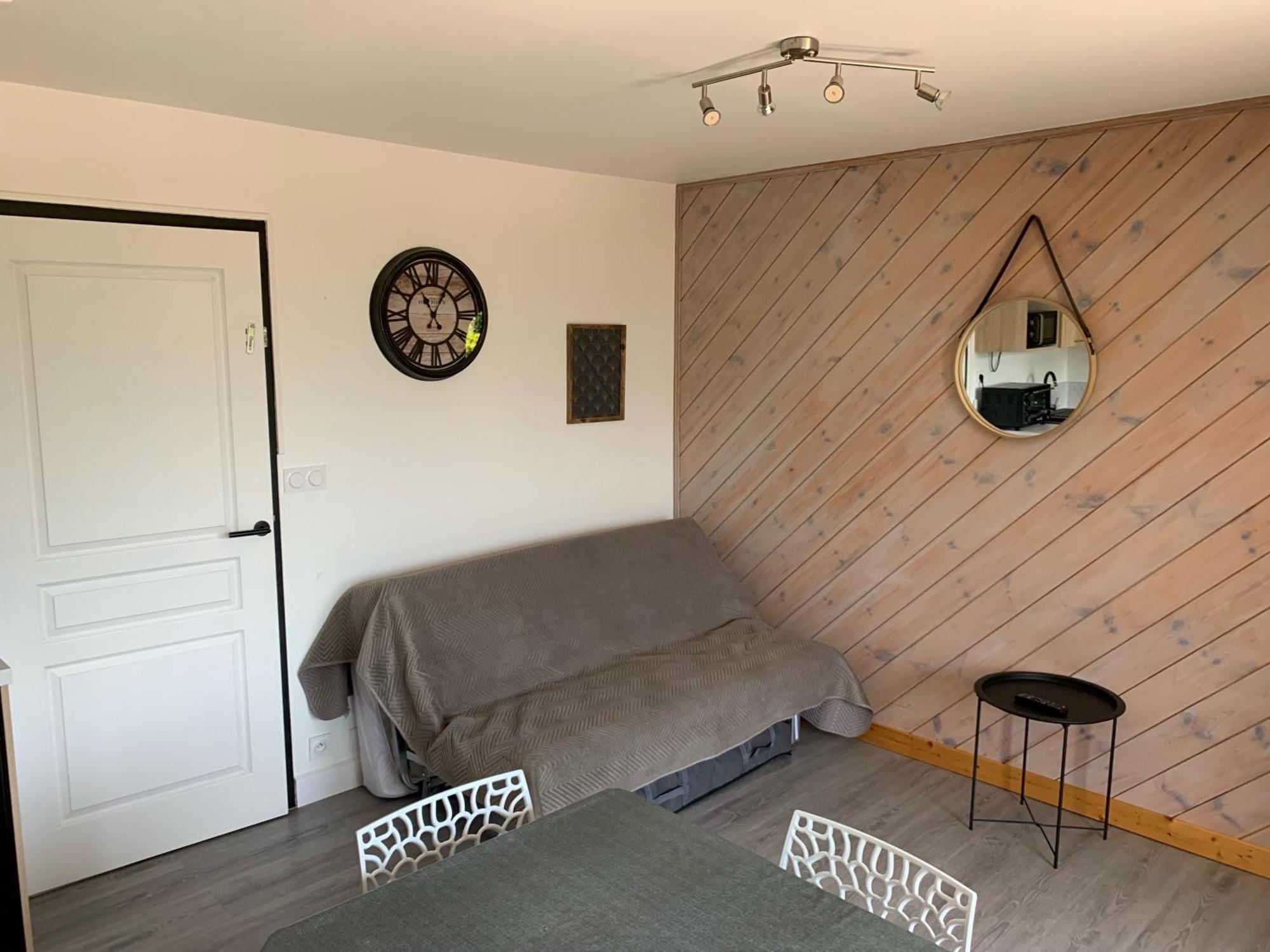 Appartement agréable à deux pas du plan d'eau Embrun Esterno foto